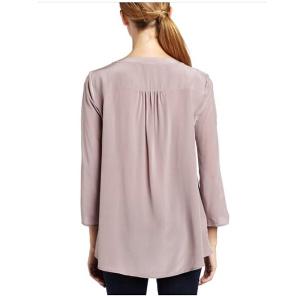 BCBGMAXAZRIA 100% silk aster Bessie blouse Large V-neck button front blush - Picture 4 of 11